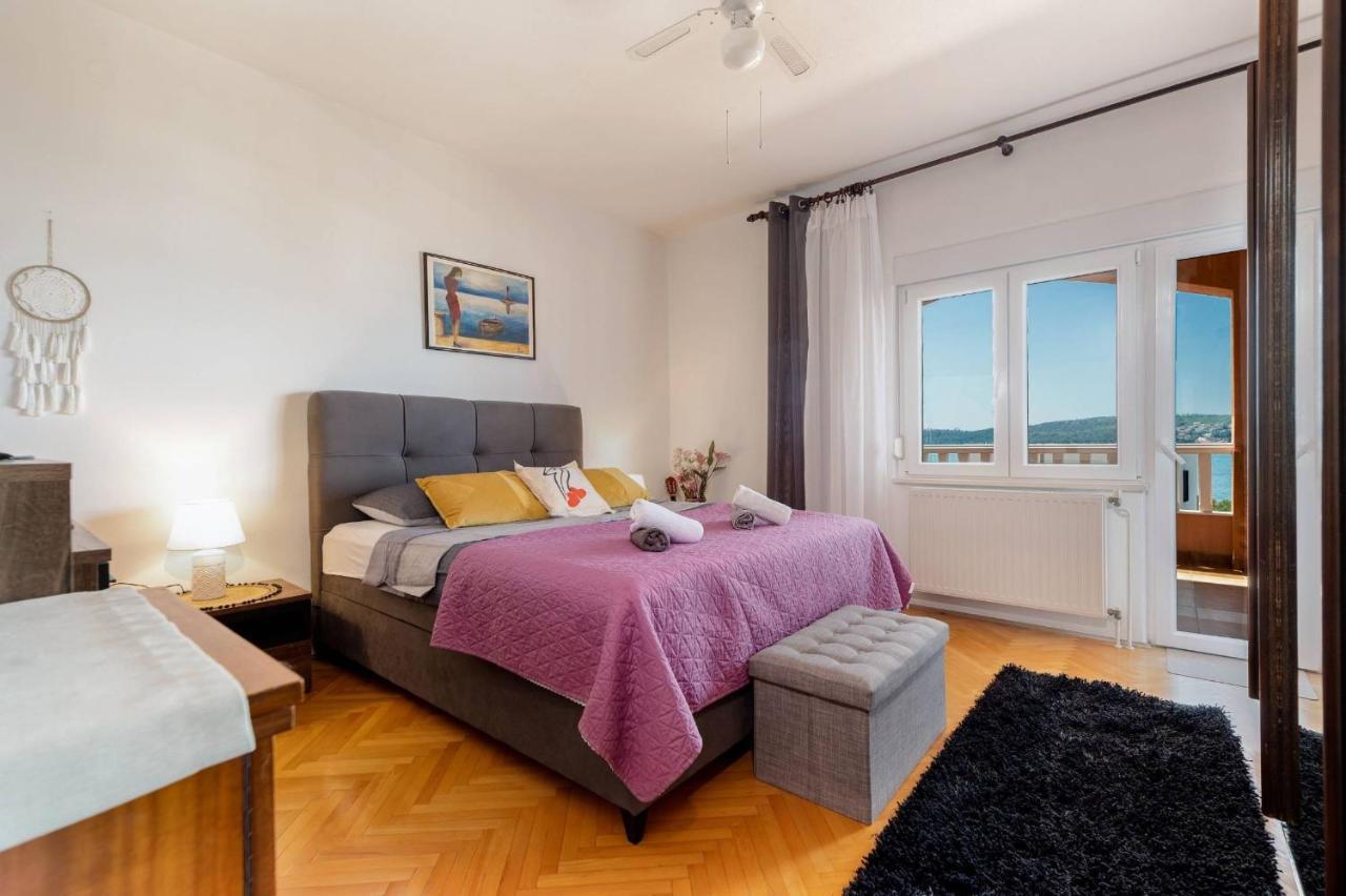 Apartment Lotus Trogir Exterior foto