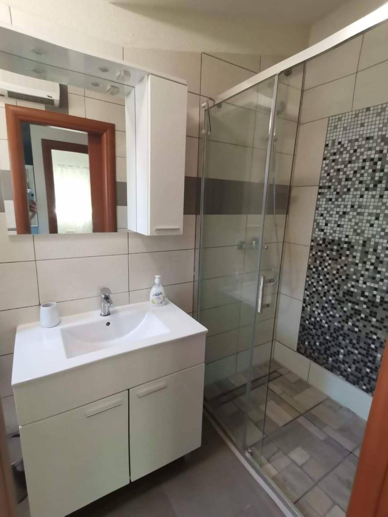 Apartment Lotus Trogir Habitación foto